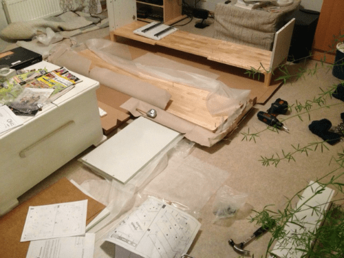 Tilanne olohuoneessa perjantai-iltana