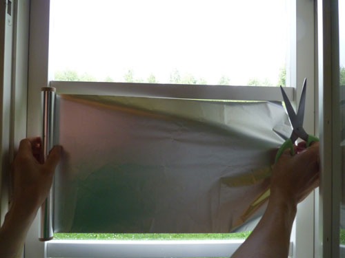 Vaihe 5: Mittaa sopiva pätkä alumiinifoliota